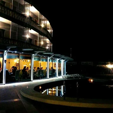 Merlin Park * Tirana