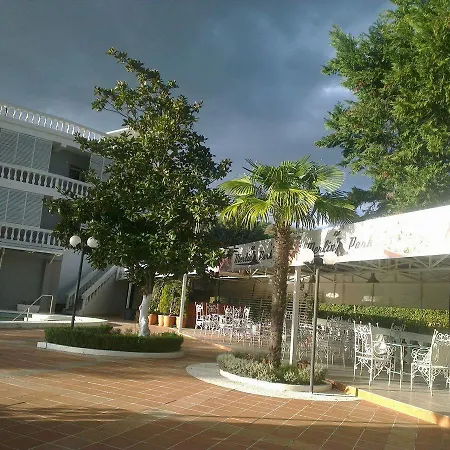 Merlin Park تيرانا