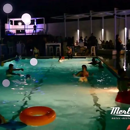 Semesteranläggning (resort) Merlin Park *