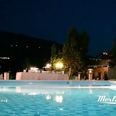 Semesteranläggning (resort) Merlin Park *